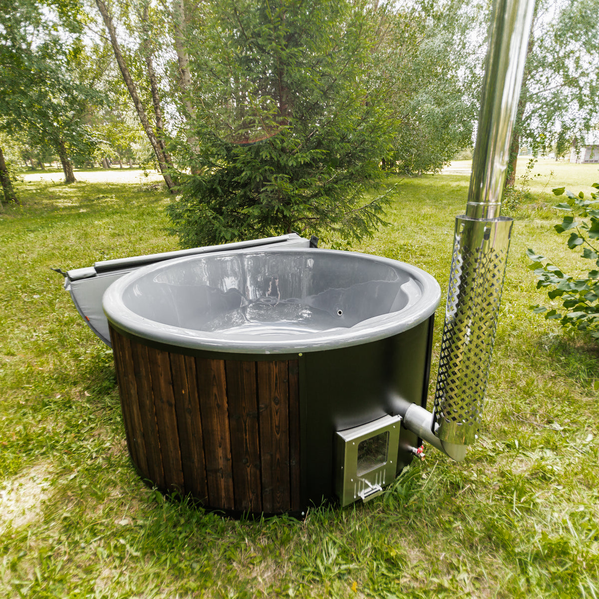 Fiberglass Round Hot Tub
