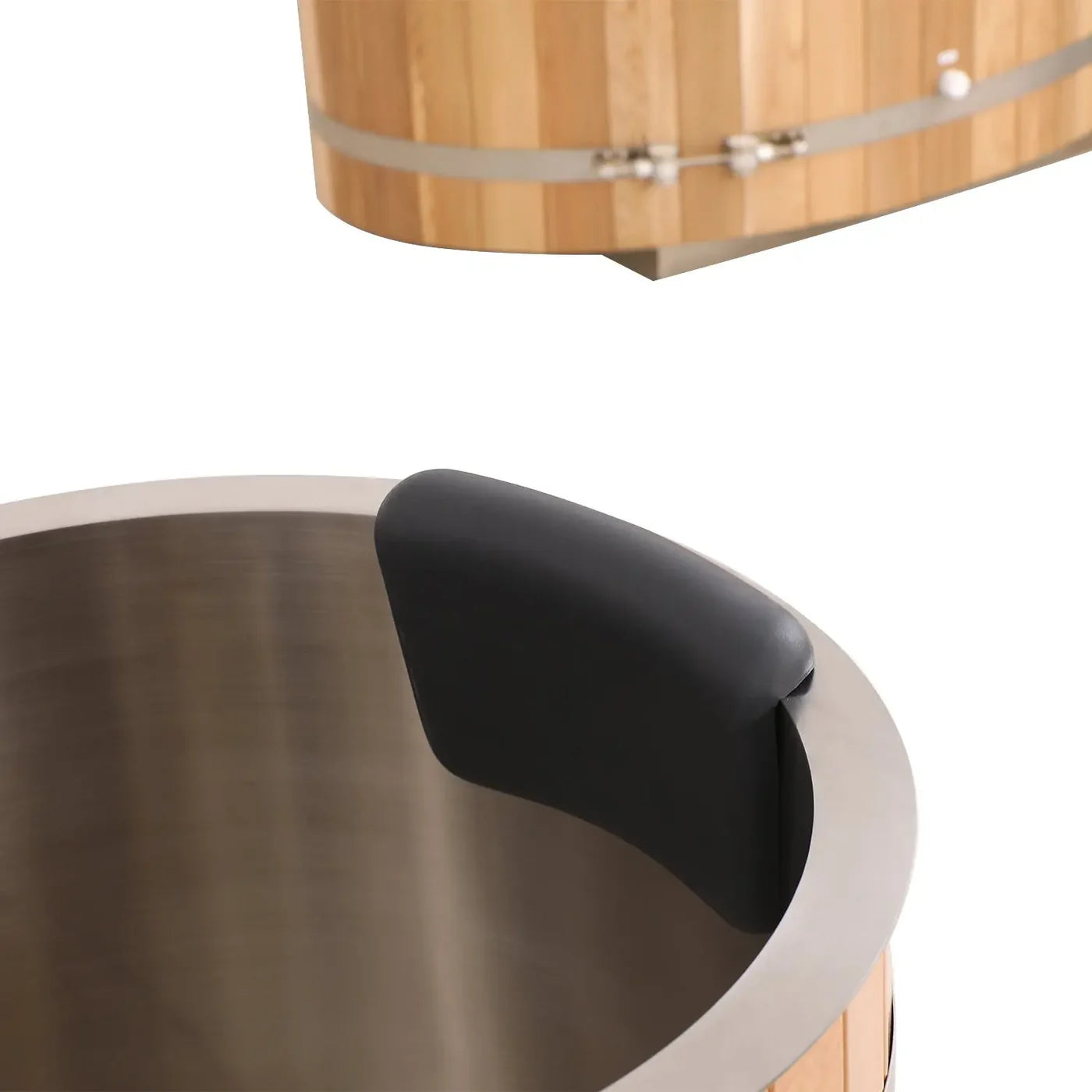 Stillwater Series U-Shaped Red Cedar Ice Bath Tub